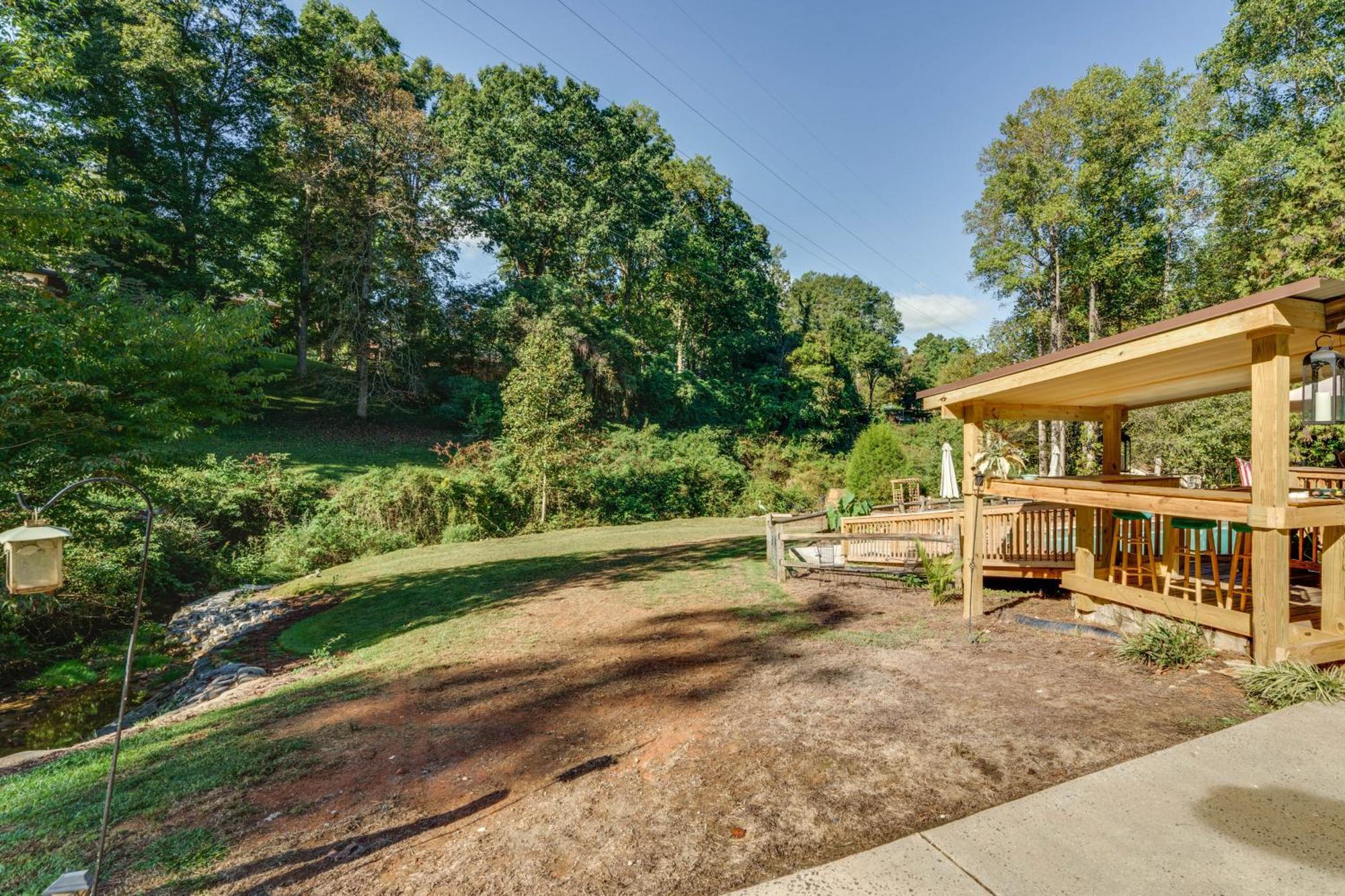 Pet-Friendly Hickory Vacation Rental With Fire Pit! Екстер'єр фото